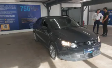 Volkswagen Polo 2013 года за 4 500 000 тг. в Астана фото 2