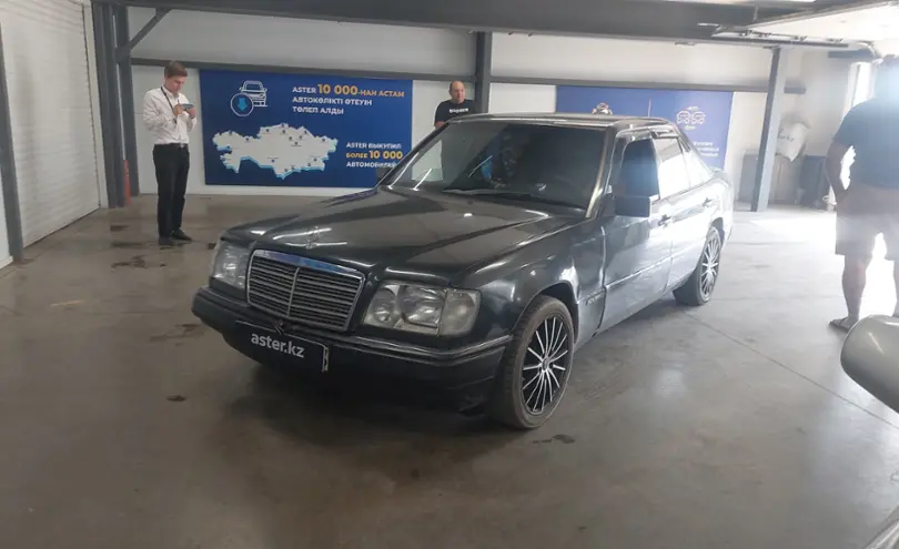 Mercedes-Benz W124 1990 года за 3 000 000 тг. в Астана