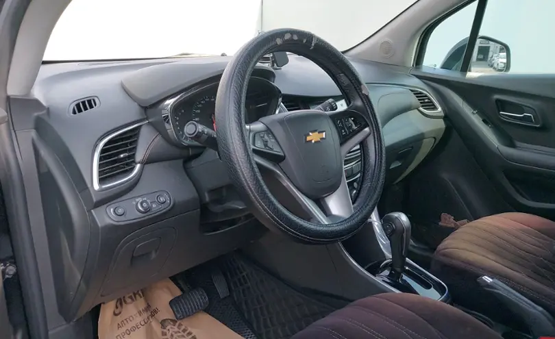 Chevrolet Trax 2019 года за 7 000 000 тг. в Шымкент фото 5