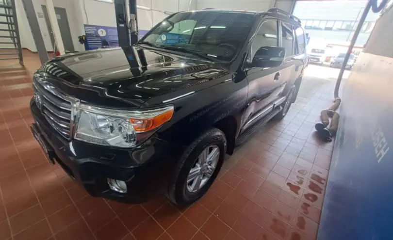 Toyota Land Cruiser 2012 года за 23 000 000 тг. в Астана