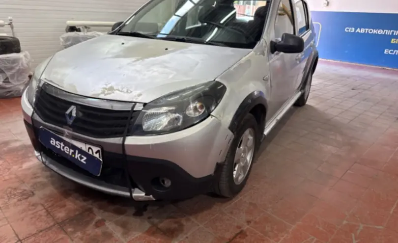 Renault Sandero 2013 года за 2 500 000 тг. в Астана