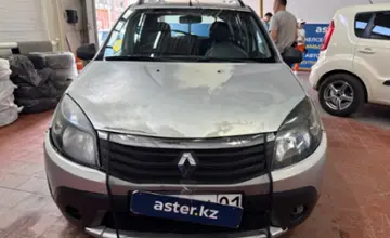 Renault Sandero 2013