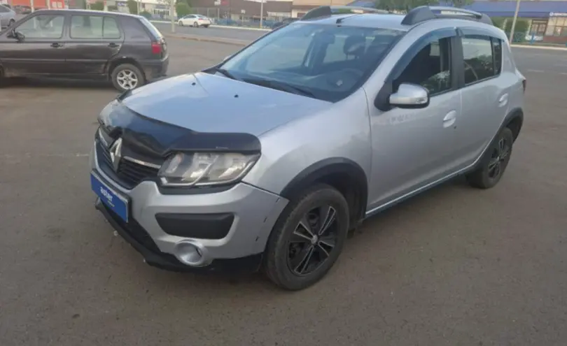 Renault Sandero 2015 года за 3 600 000 тг. в Уральск