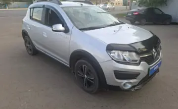 Renault Sandero 2015 года за 3 600 000 тг. в Уральск фото 3