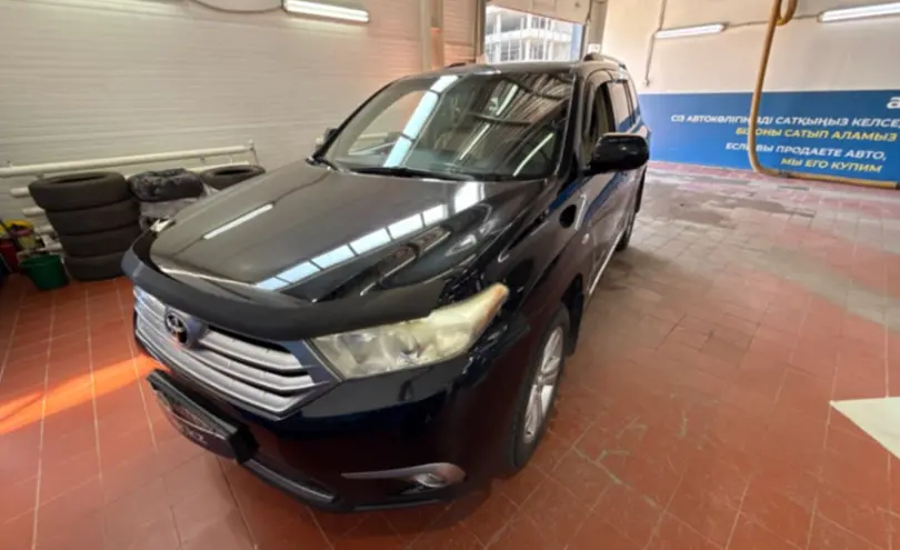 Toyota Highlander 2011 года за 12 000 000 тг. в Астана