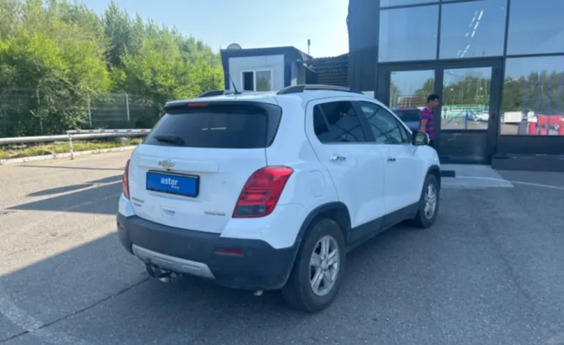 Chevrolet Tracker 2015 года за 4 200 000 тг. в Усть-Каменогорск фото 5
