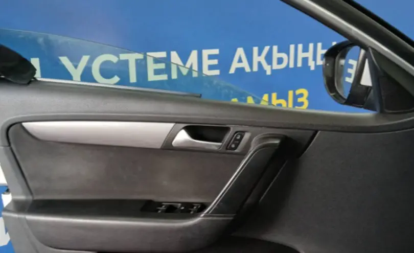 Volkswagen Passat 2014 года за 6 000 000 тг. в Астана