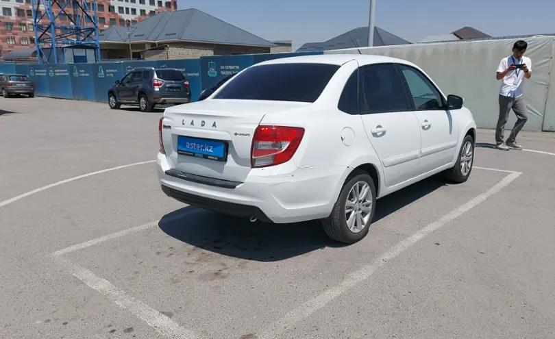 LADA (ВАЗ) Granta 2019 года за 4 400 000 тг. в Шымкент фото 3