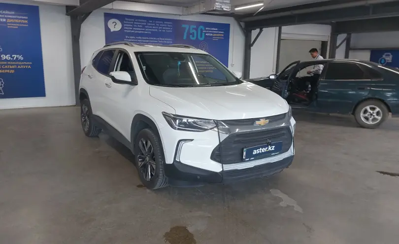 Chevrolet Tracker 2023 года за 8 000 000 тг. в Астана фото 2