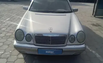 Mercedes-Benz E-Класс 1997 года за 2 500 000 тг. в Караганда фото 2