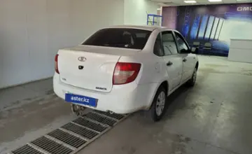 LADA (ВАЗ) Granta 2013 года за 2 000 000 тг. в Павлодар