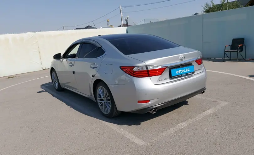 Lexus ES 2014 года за 15 000 000 тг. в Шымкент фото 4