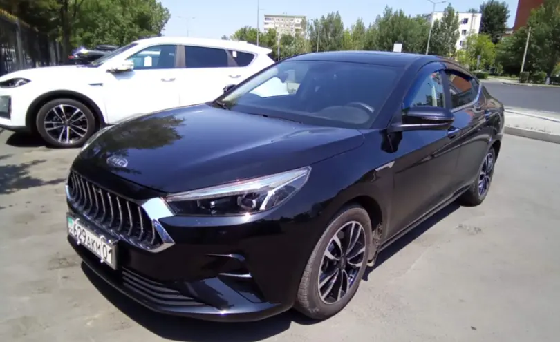 JAC J7 2023 года за 7 000 000 тг. в Астана