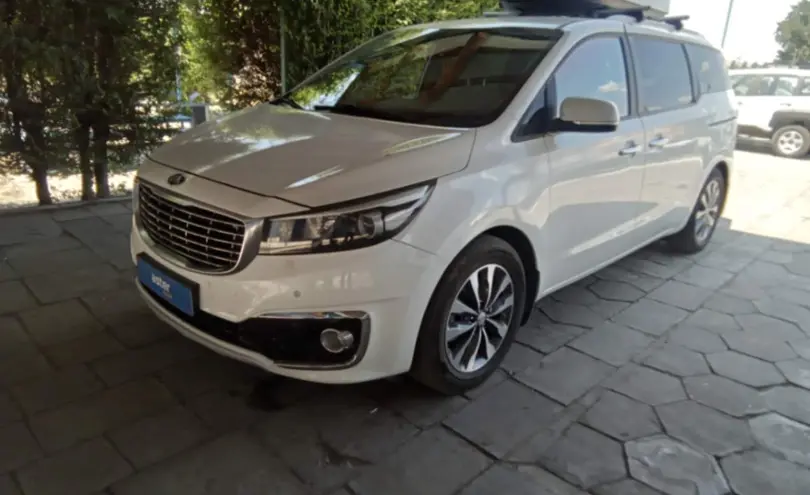 Kia Carnival 2017 года за 11 500 000 тг. в Талдыкорган