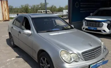 Mercedes-Benz C-Класс 2005 года за 3 000 000 тг. в Караганда фото 3