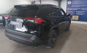 Toyota RAV4 2022 года за 15 500 000 тг. в Астана фото 3