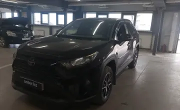 Toyota RAV4 2022 года за 15 500 000 тг. в Астана фото 1