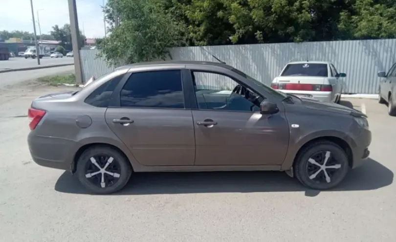 LADA (ВАЗ) Granta 2020 года за 3 200 000 тг. в Уральск фото 4