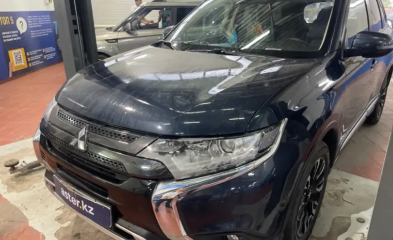 Mitsubishi Outlander 2021 года за 11 500 000 тг. в Астана