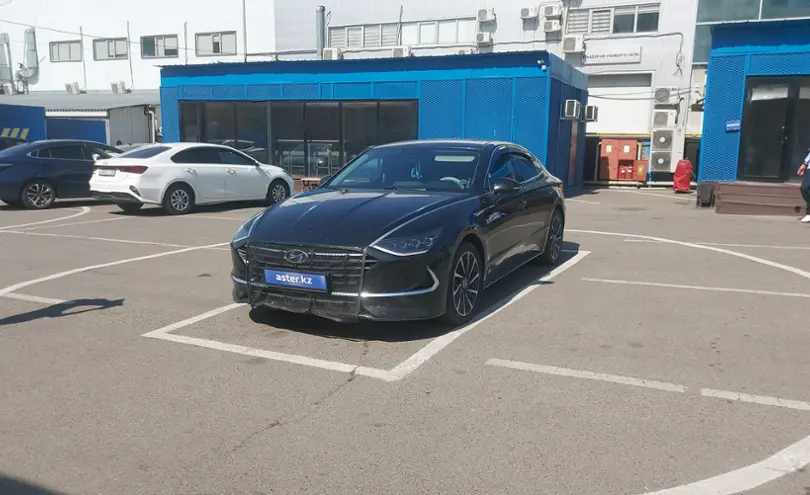 Hyundai Sonata 2023 года за 13 000 000 тг. в Алматы