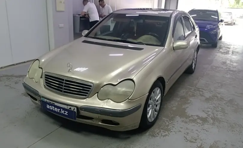 Mercedes-Benz C-Класс 2001 года за 2 500 000 тг. в Павлодар