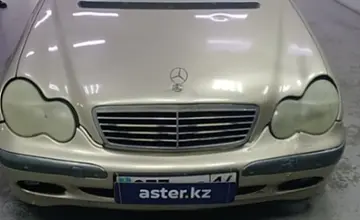 Mercedes-Benz C-Класс 2001 года за 2 500 000 тг. в Павлодар фото 2
