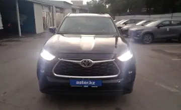 Toyota Highlander 2022 года за 24 000 000 тг. в Алматы фото 2