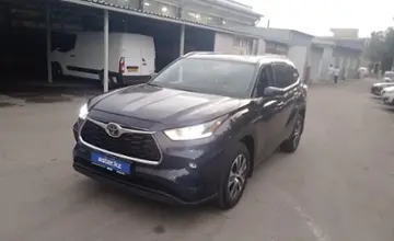 Toyota Highlander 2022 года за 24 000 000 тг. в Алматы фото 1