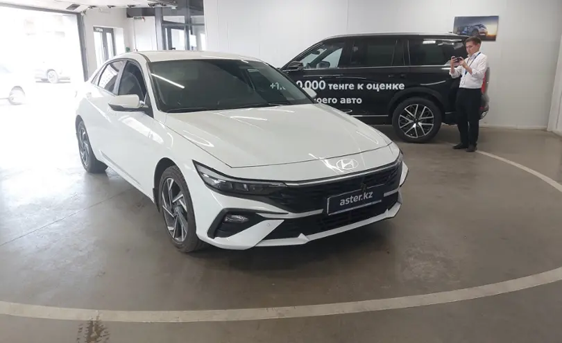 Hyundai Elantra 2023 года за 11 000 000 тг. в Астана фото 2