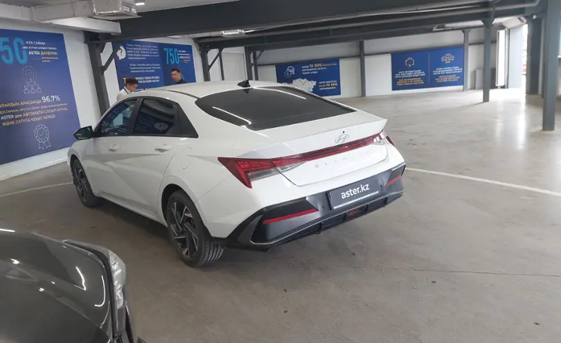 Hyundai Elantra 2023 года за 11 000 000 тг. в Астана фото 4