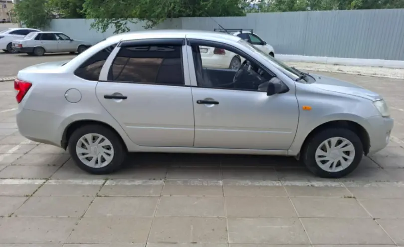 LADA (ВАЗ) Granta 2012 года за 2 000 000 тг. в Уральск фото 4