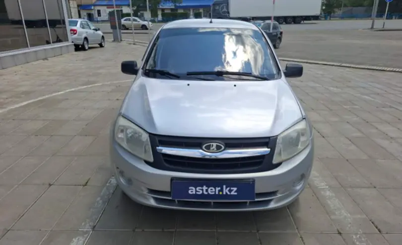 LADA (ВАЗ) Granta 2012 года за 2 000 000 тг. в Уральск фото 2