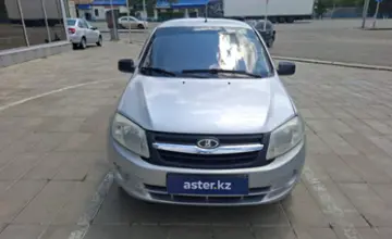 LADA (ВАЗ) Granta 2012 года за 2 000 000 тг. в Уральск фото 2