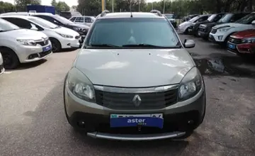 Renault Sandero 2014 года за 5 000 000 тг. в Актобе фото 2