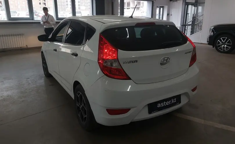 Hyundai Accent 2013 года за 5 000 000 тг. в Астана фото 4