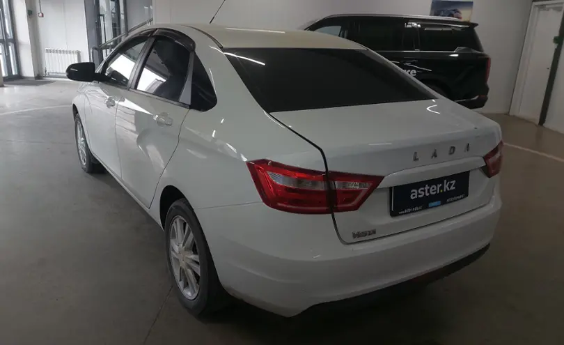 LADA (ВАЗ) Vesta 2018 года за 4 000 000 тг. в Караганда фото 4