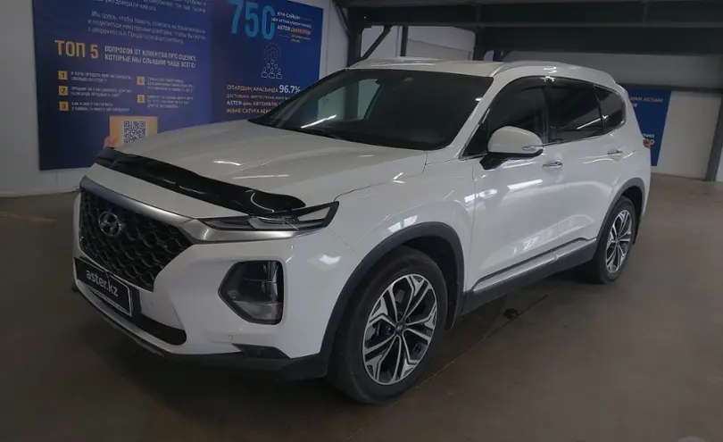 Hyundai Santa Fe 2020 года за 14 000 000 тг. в Астана