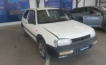 Volkswagen Golf 1994 года за 1 200 000 тг. в Астана фото 2
