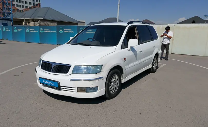 Mitsubishi Chariot 1999 года за 3 500 000 тг. в Шымкент