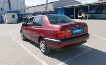 Volkswagen Vento 1994 года за 1 800 000 тг. в Шымкент фото 4