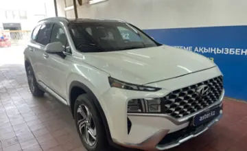 Hyundai Santa Fe 2021 года за 15 000 000 тг. в Астана фото 3
