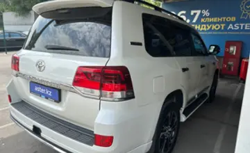 Toyota Land Cruiser 2020 года за 40 000 000 тг. в Алматы