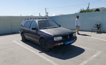 Volkswagen Golf 1994 года за 1 600 000 тг. в Шымкент фото 2