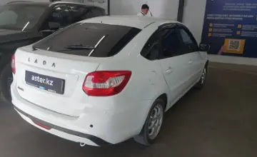LADA (ВАЗ) Granta 2022 года за 5 000 000 тг. в Астана фото 3