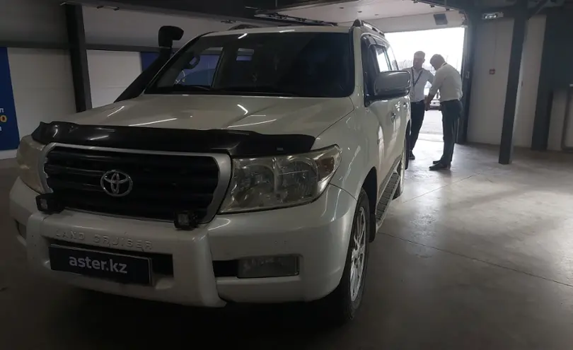 Toyota Land Cruiser 2010 года за 18 000 000 тг. в Астана