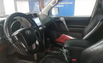 Toyota Land Cruiser Prado 2010 года за 14 000 000 тг. в Астана фото 5