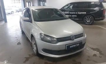 Volkswagen Polo 2012 года за 4 500 000 тг. в Астана фото 2