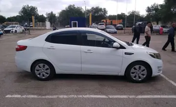 Kia Rio 2015 года за 5 000 000 тг. в Актобе фото 4