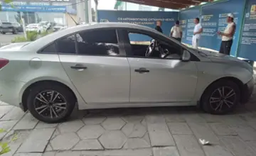 Chevrolet Cruze 2010 года за 3 000 000 тг. в Талдыкорган фото 4