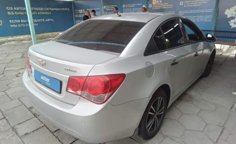 Chevrolet Cruze 2010 года за 3 000 000 тг. в Талдыкорган фото 5